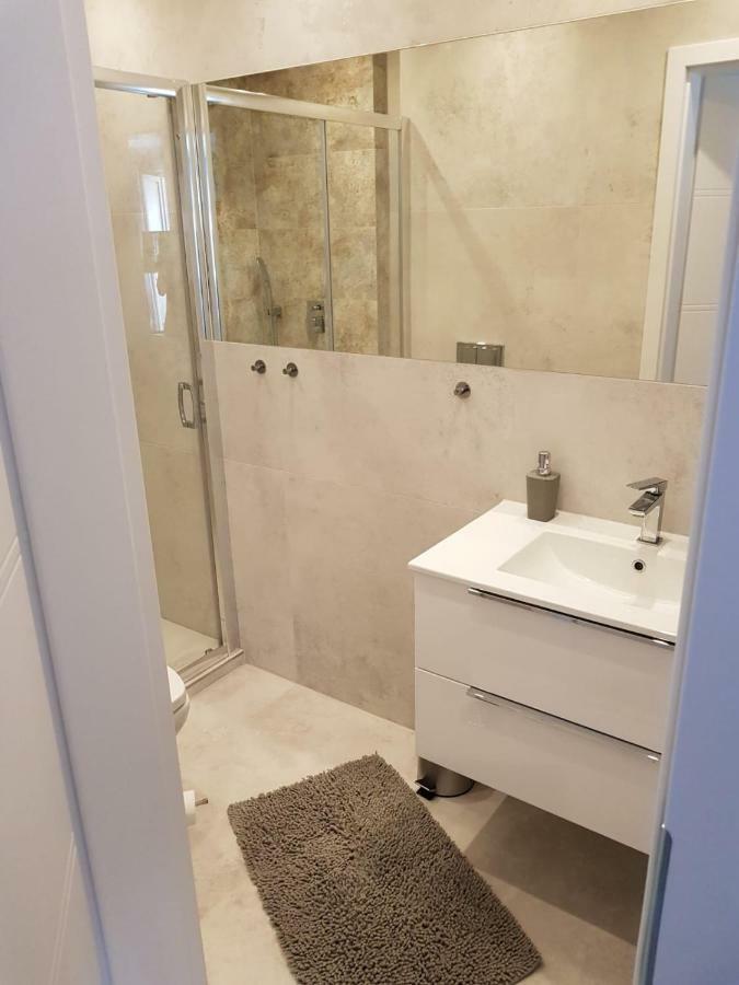 Apartament Okrzei Kłodzko Buitenkant foto